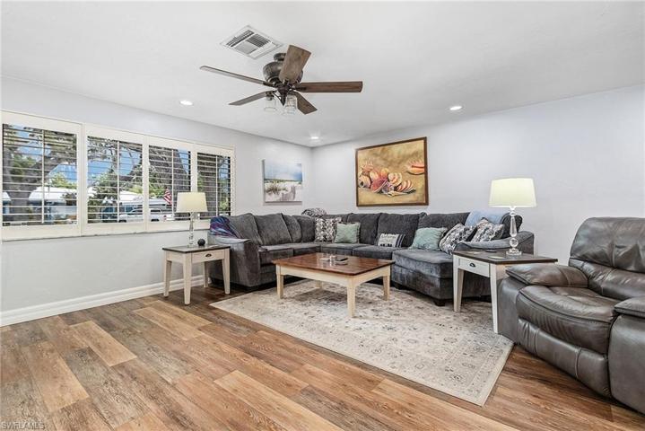 13529  Island  RD, Fort Myers, FL 33905
