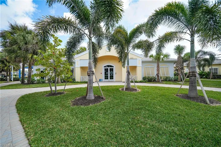 2669 Lambay Ct, Cape Coral, Florida 33991