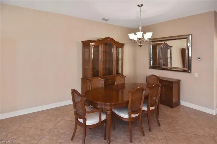 2669 Lambay Ct, Cape Coral, Florida 33991