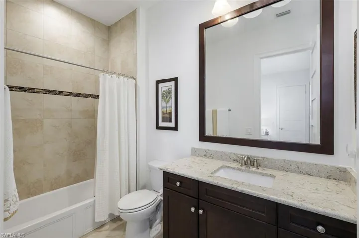 2nd bathroom