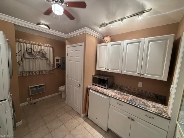 10070 Parkwood Dr, Fort Myers, Florida 33905