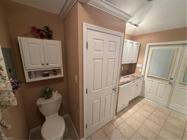 10070 Parkwood Dr, Fort Myers, Florida 33905