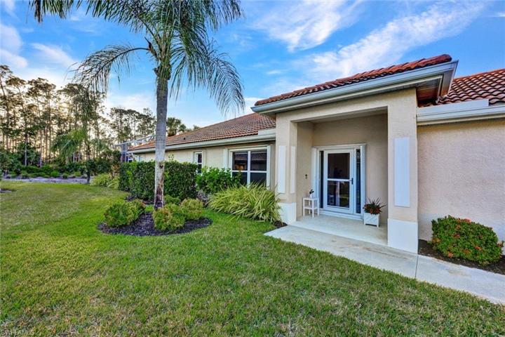 5893 NORTHRIDGE DR, NAPLES FL 34110