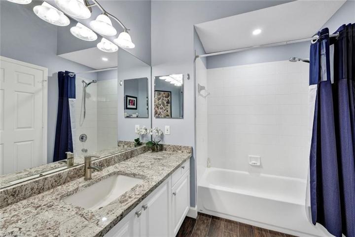 5893 NORTHRIDGE DR, NAPLES FL 34110