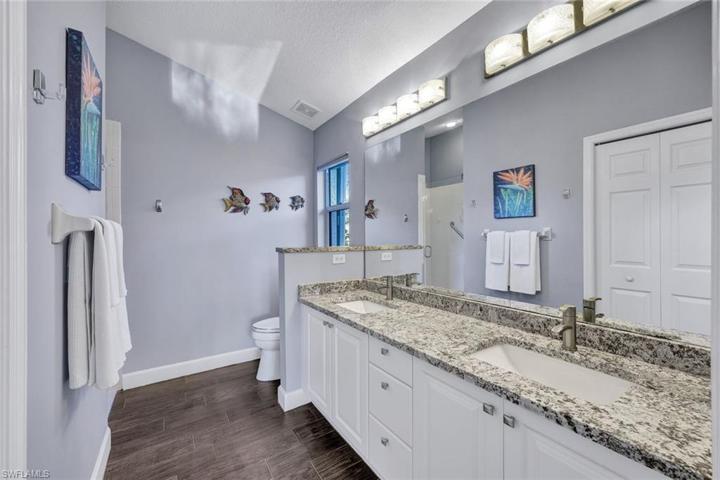 5893 NORTHRIDGE DR, NAPLES FL 34110