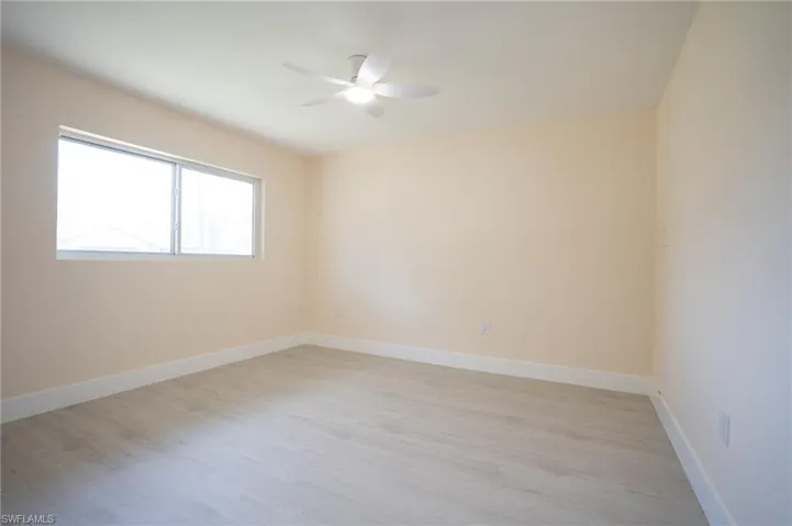 5016  4th W ST, Lehigh Acres, FL 33971