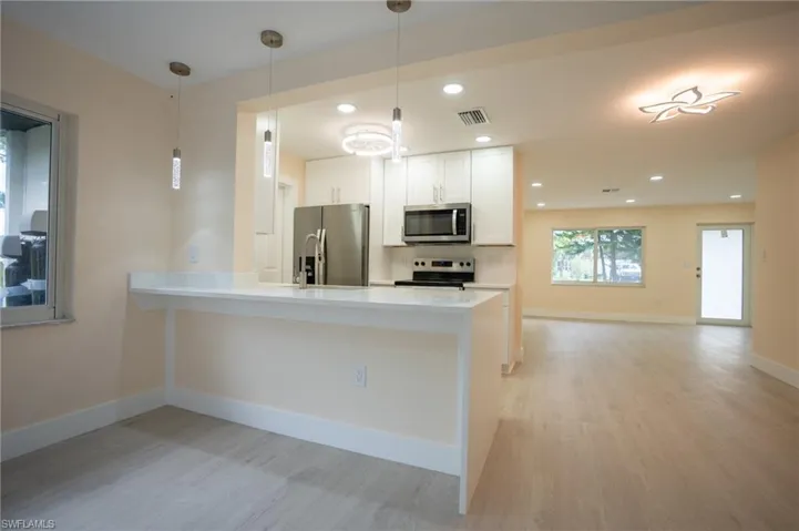 5016  4th W ST, Lehigh Acres, FL 33971