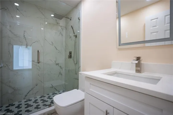 5016  4th W ST, Lehigh Acres, FL 33971