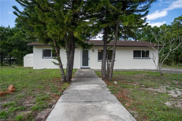 5016  4th W ST, Lehigh Acres, FL 33971
