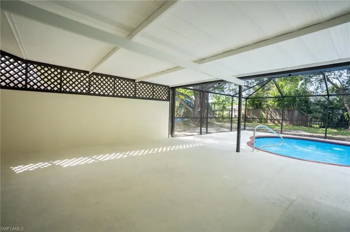 5016  4th W ST, Lehigh Acres, FL 33971