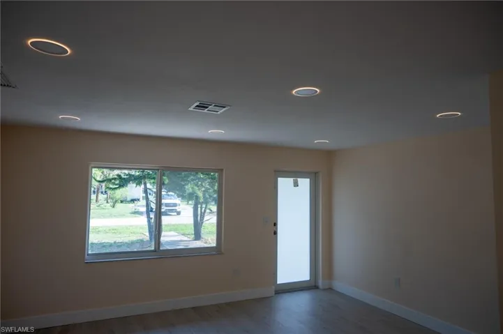 5016  4th W ST, Lehigh Acres, FL 33971