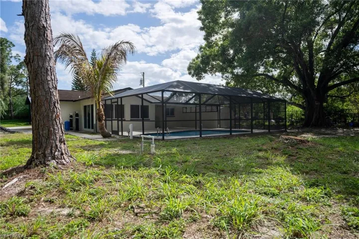 5016  4th W ST, Lehigh Acres, FL 33971