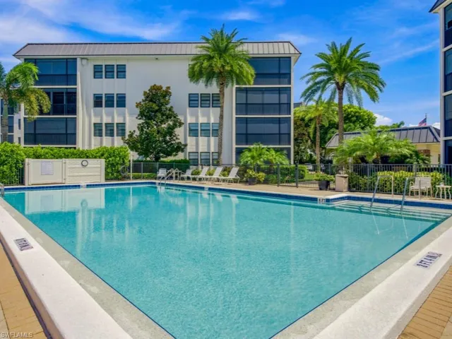 880 Huron Ct 307, Marco Island, Florida 34145