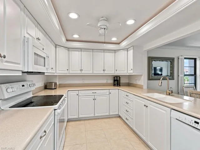 880 Huron Ct 307, Marco Island, Florida 34145