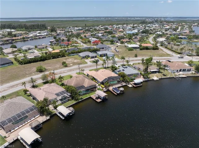 3403  Ceitus  PKWY, Cape Coral, FL 33991