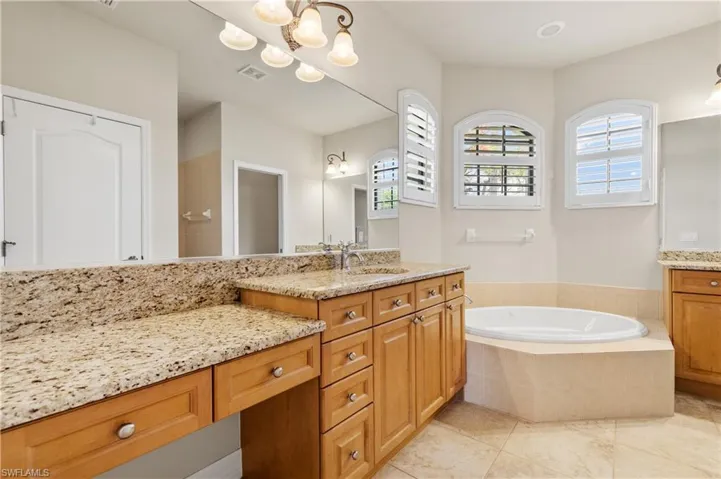 3403  Ceitus  PKWY, Cape Coral, FL 33991