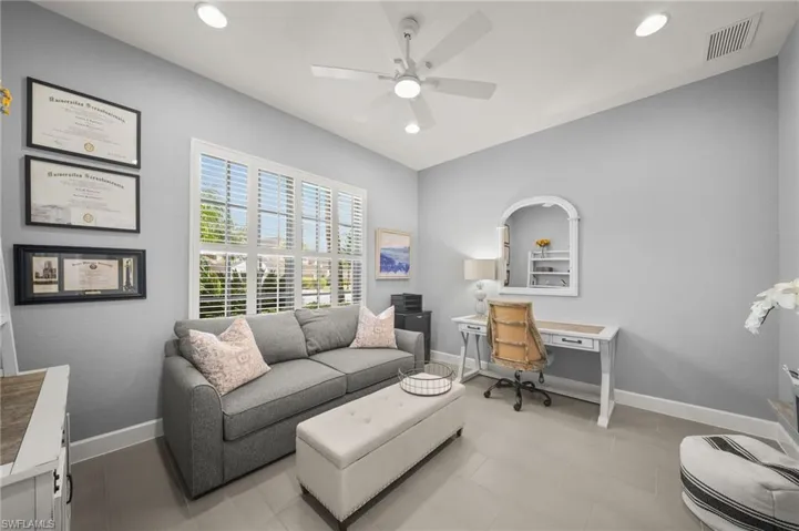 9137 Quartz Ln, Naples, Florida 34120