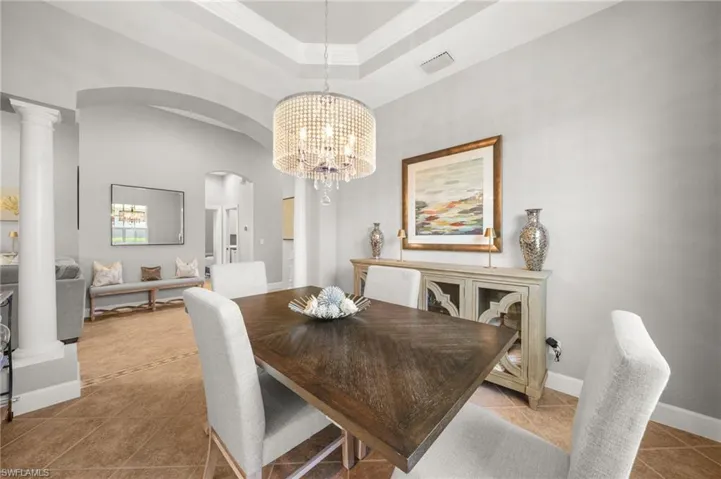 9137 Quartz Ln, Naples, Florida 34120