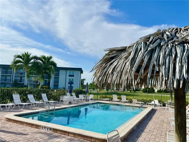 1740 Pine Valley Dr 113, Fort Myers, Florida 33907