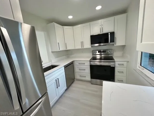 1740 Pine Valley Dr 113, Fort Myers, Florida 33907