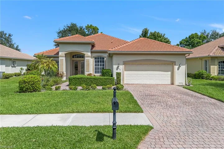16150 Coco Hammock Way, Fort Myers, Florida 33908