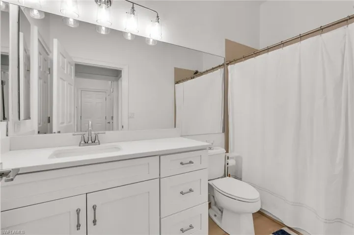16150 Coco Hammock Way, Fort Myers, Florida 33908