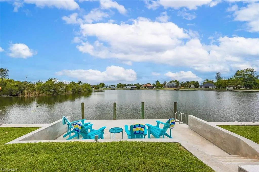 214 Ne 23rd Ave, Cape Coral, Florida 33909, 3 Bedrooms Bedrooms, ,2 BathroomsBathrooms,Residential,For Sale,23rd,225051193