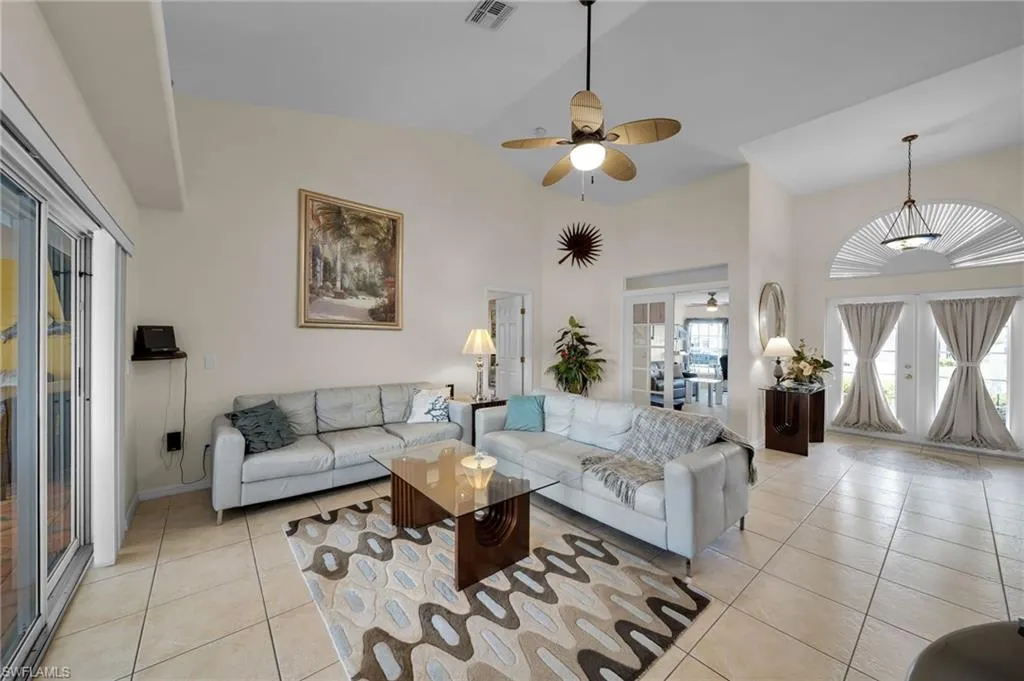 214 Ne 23rd Ave, Cape Coral, Florida 33909, 3 Bedrooms Bedrooms, ,2 BathroomsBathrooms,Residential,For Sale,23rd,225051193
