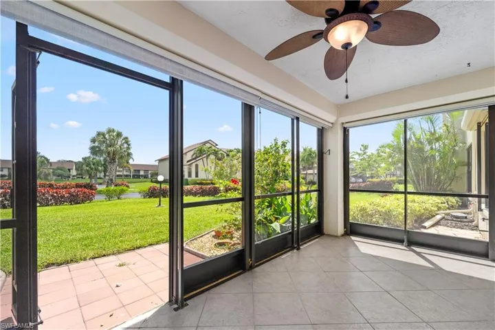 8382 Charter Club Cir 4, Fort Myers, Florida 33919