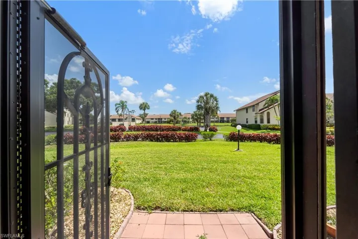 8382 Charter Club Cir 4, Fort Myers, Florida 33919