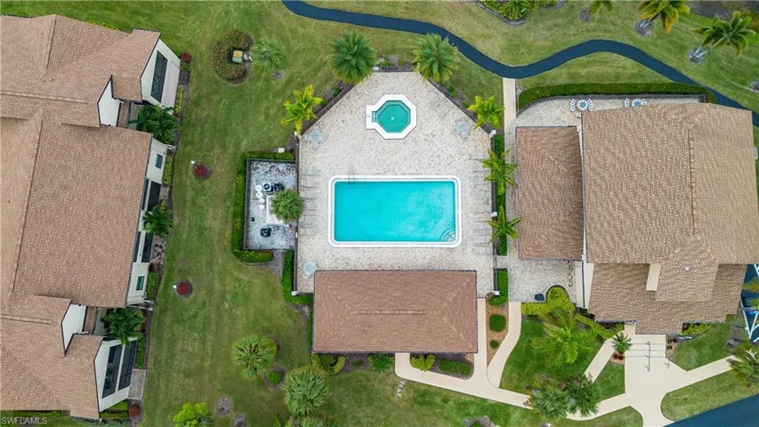 8382 Charter Club Cir 4, Fort Myers, Florida 33919