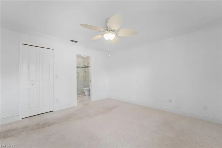 8382 Charter Club Cir 4, Fort Myers, Florida 33919