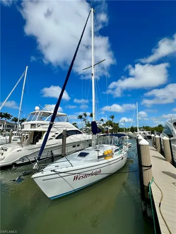 1777  Gulfstar S DR, Naples, FL 34112