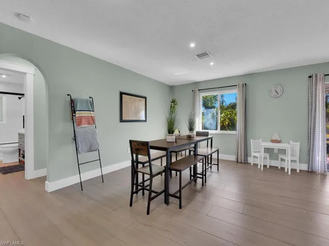 17562 Cypress Point Rd, Fort Myers Fl 33967