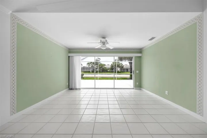 4155  Los Altos  CT, Naples, FL 34109