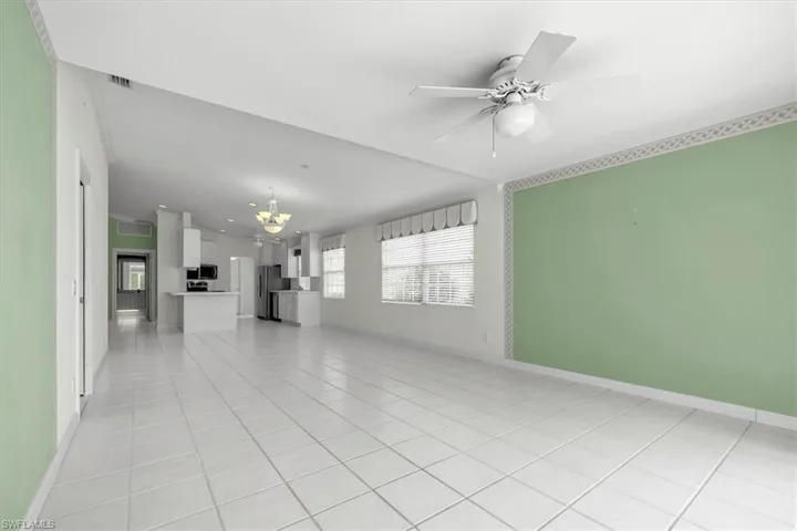 4155  Los Altos  CT, Naples, FL 34109