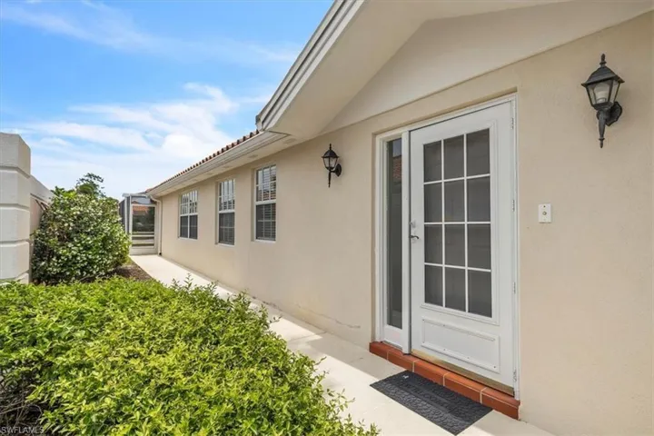 4155  Los Altos  CT, Naples, FL 34109