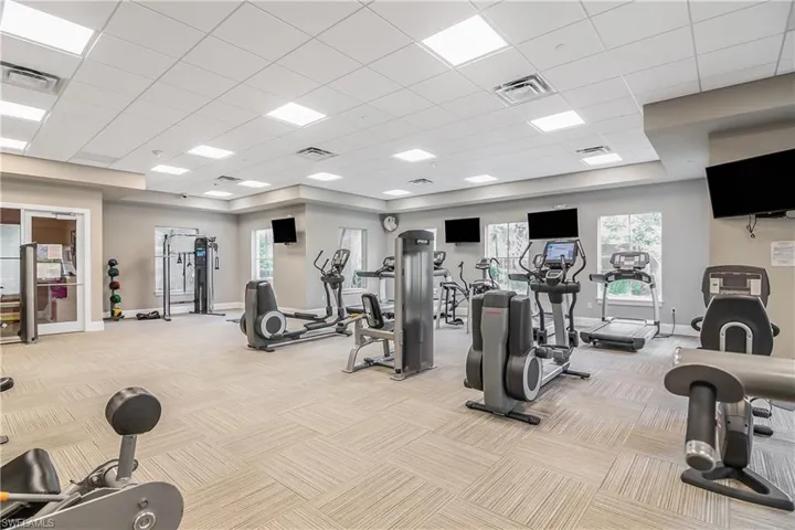 2754 Citrus St, Naples, Florida 34120