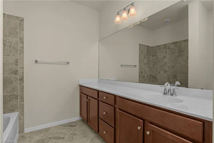 2754 Citrus St, Naples, Florida 34120