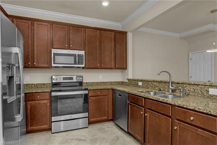 2754 Citrus St, Naples, Florida 34120