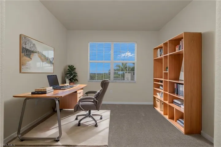 2754 Citrus St, Naples, Florida 34120