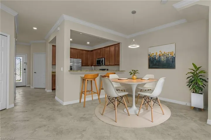 2754 Citrus St, Naples, Florida 34120