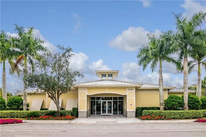 2754 Citrus St, Naples, Florida 34120