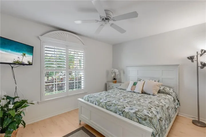 1188  Silverstrand  DR, Naples, FL 34110