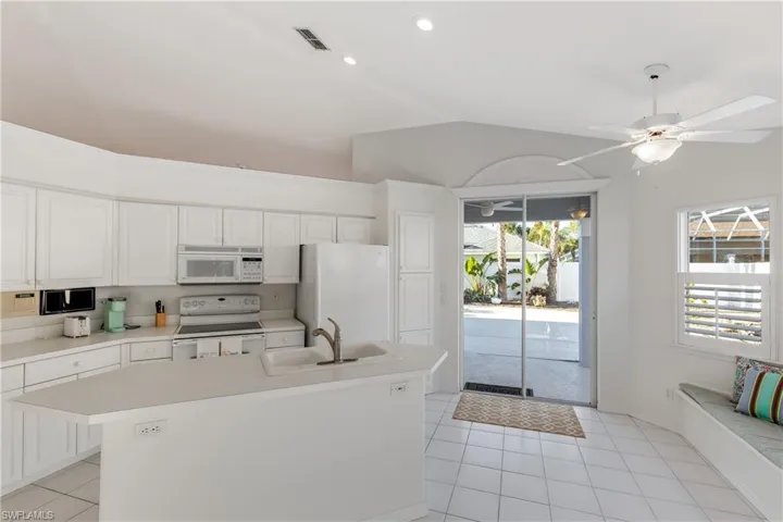 1188  Silverstrand  DR, Naples, FL 34110