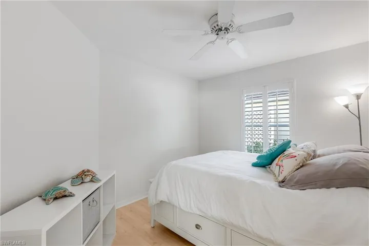 1188  Silverstrand  DR, Naples, FL 34110