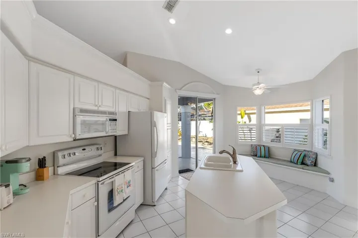 1188  Silverstrand  DR, Naples, FL 34110