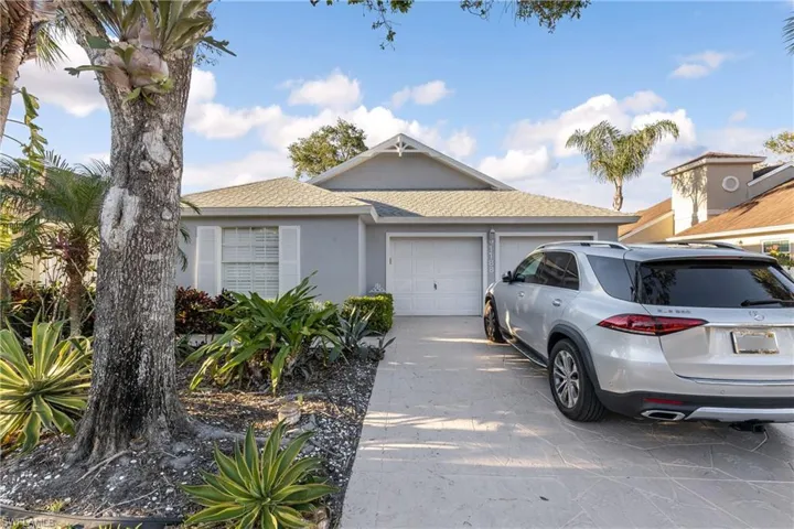 1188  Silverstrand  DR, Naples, FL 34110
