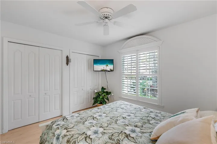 1188  Silverstrand  DR, Naples, FL 34110