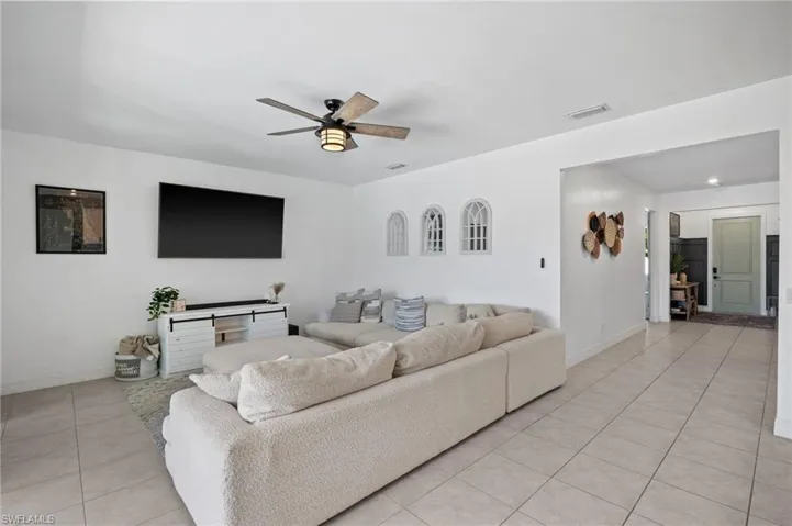 43763 Longleaf Ln, Punta Gorda, Florida 33982